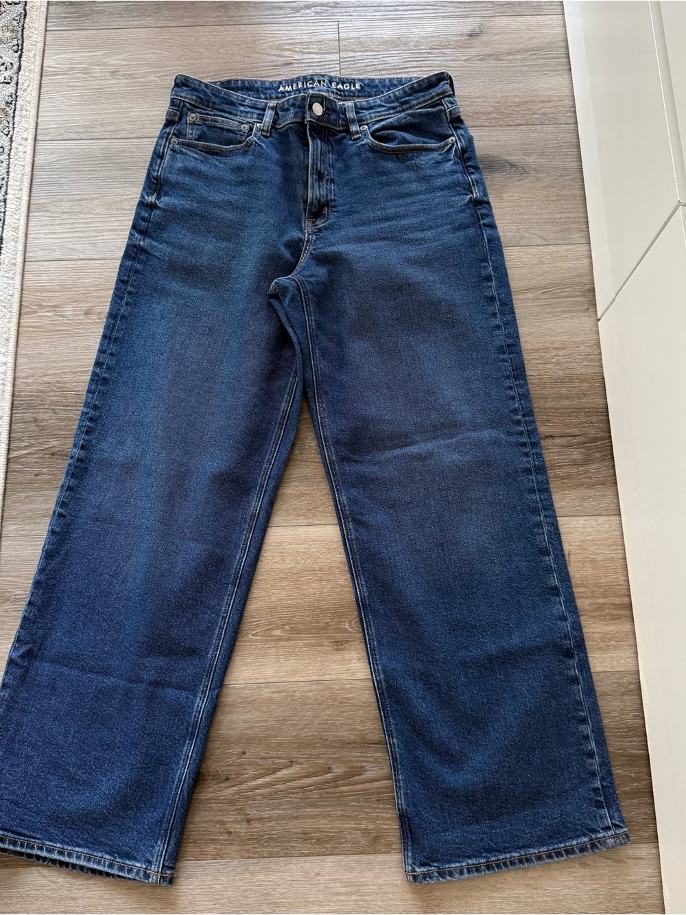 AE Stretch High-Waisted Stovepipe Jean
In Darkest Dazzler